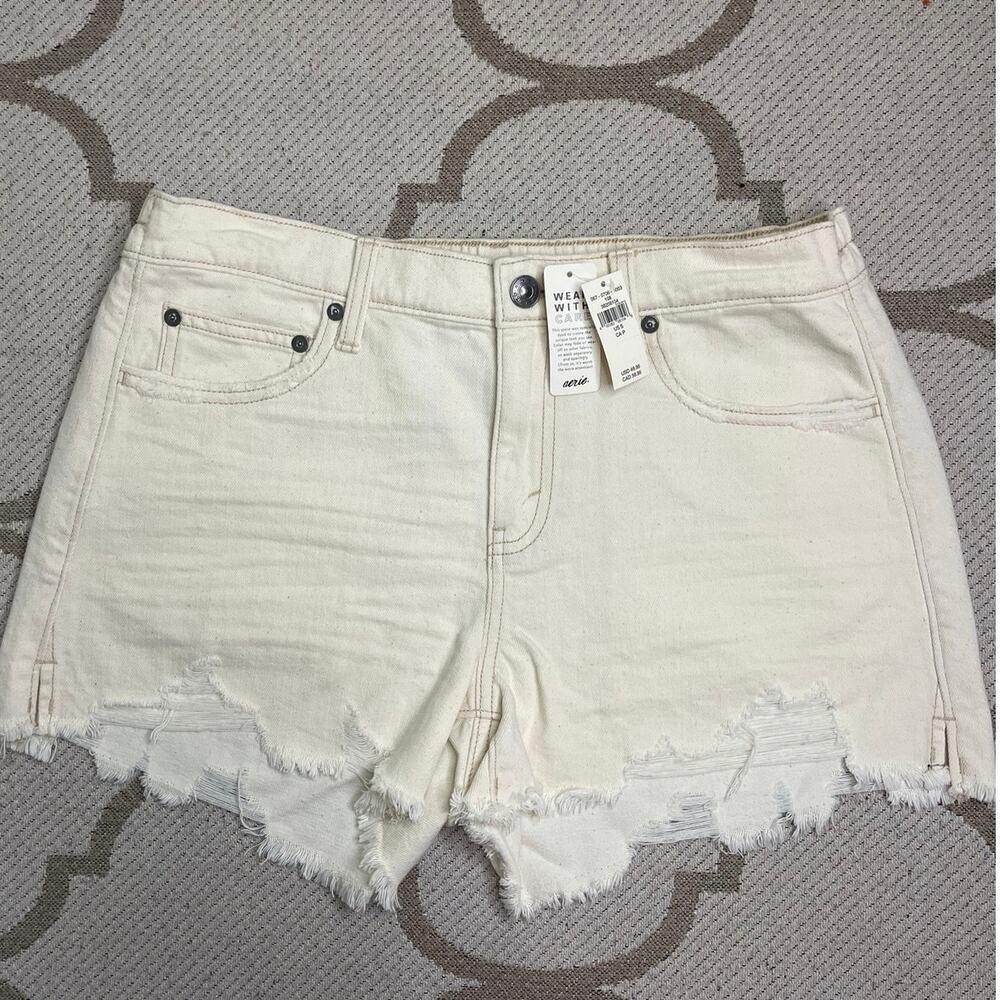 Aerie Daydream Denim Short distressed elastic back shorts, size small, MSRP $50